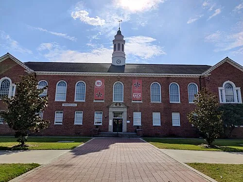 LA University of Louisiana at Lafayette